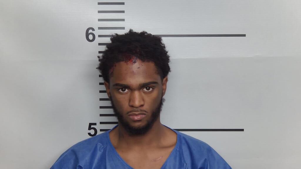 19-year-old man charged with DUI after multi-vehicle crash Saturday left 2 in critical condition